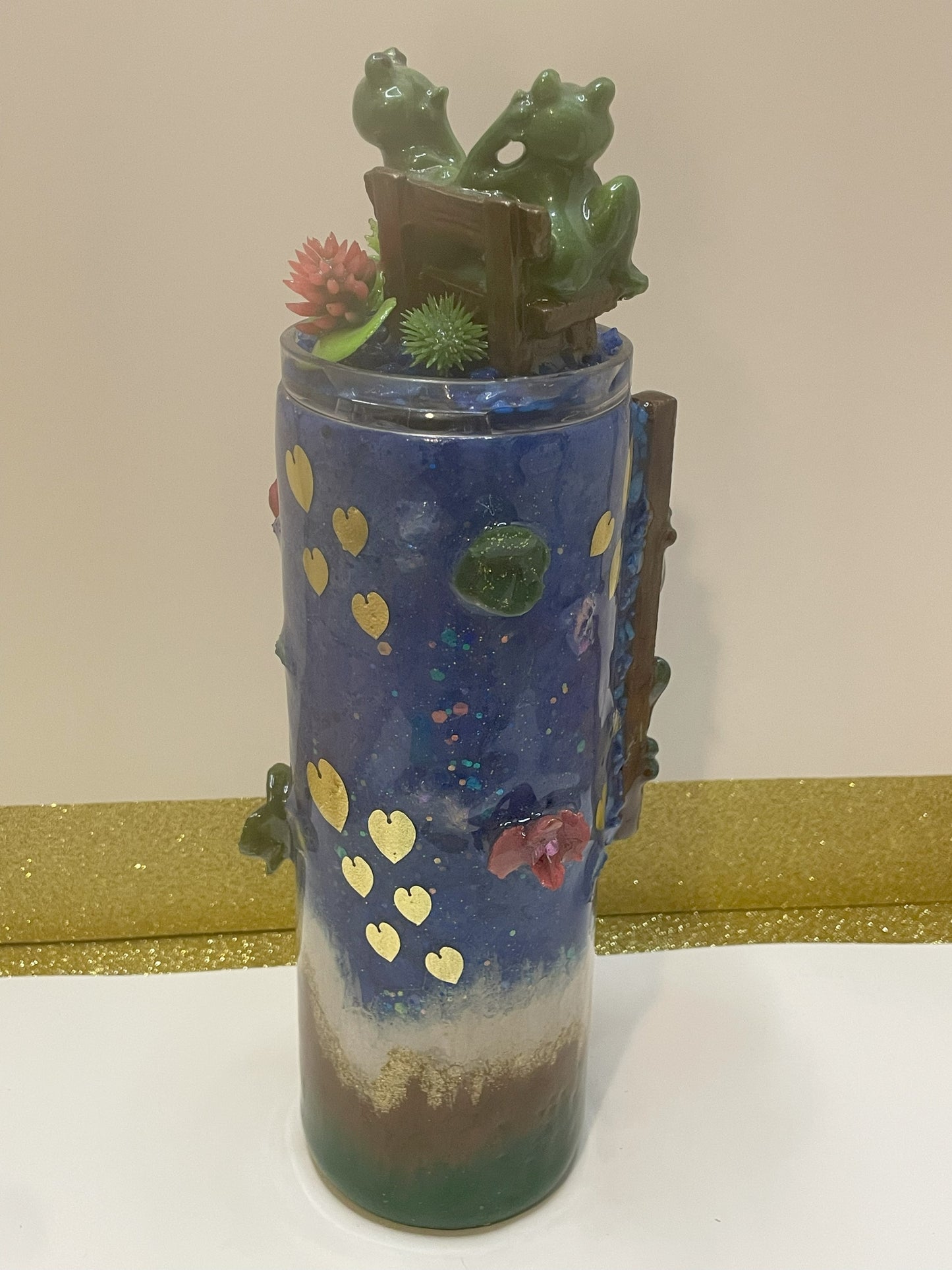 Frog 20oz.