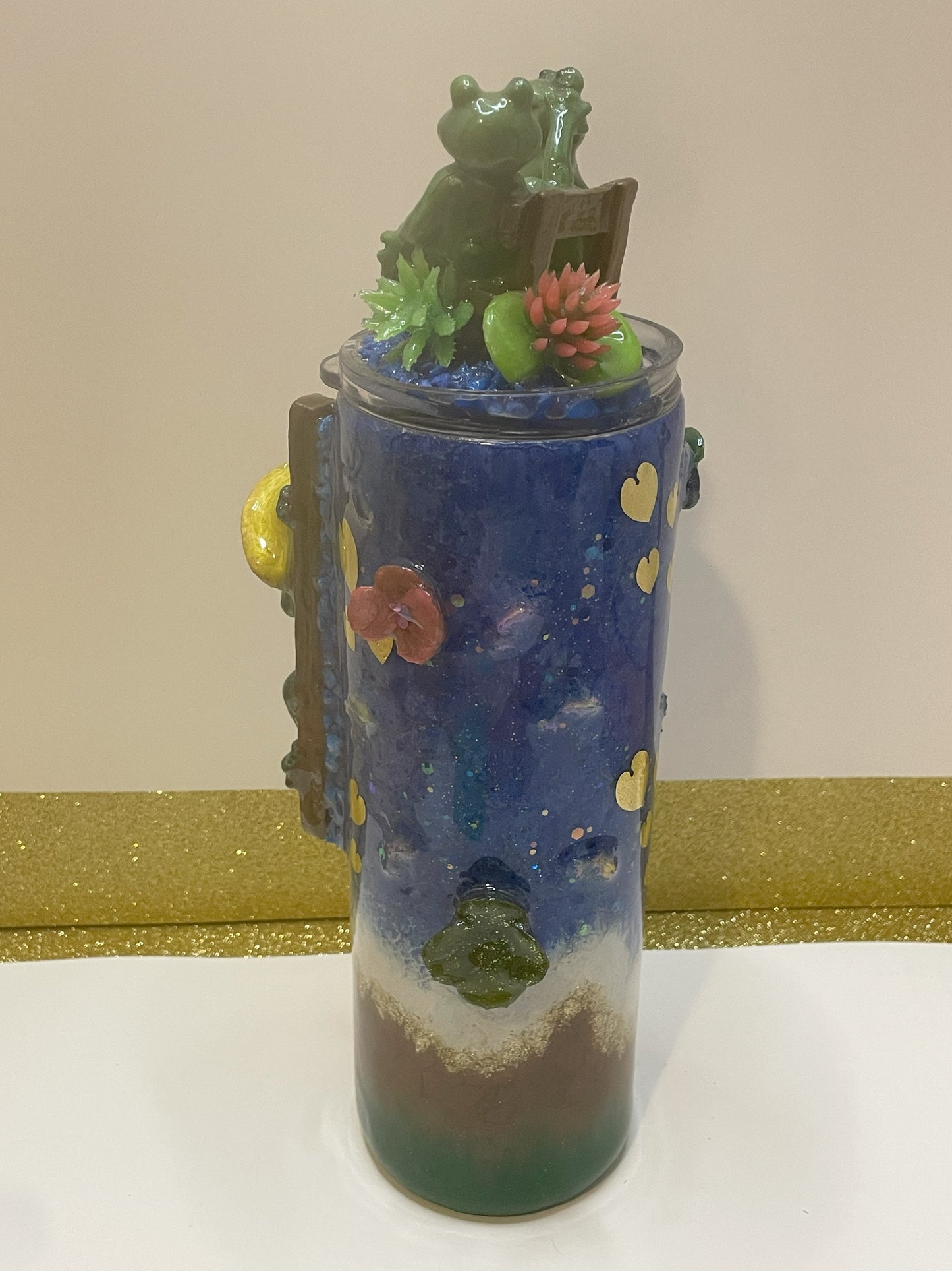 Frog 20oz.